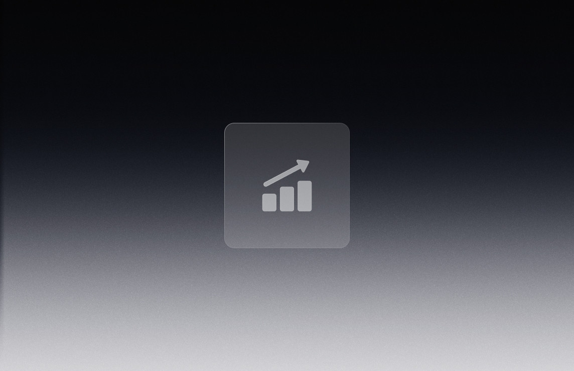 Arrière-plan sombre en dégradé noir et gris avec une icône blanche de graphique en croissance, illustrant la scalabilité d’un e-commerce conçu pour absorber la montée en charge sans refonte technique majeure.